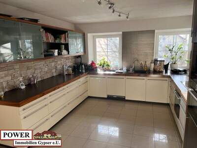 Mehrfamilienhaus kaufen in 4961 Mühlheim