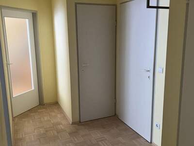 Wohnung mit Balkon kaufen in 9135 Bad Eisenkappel (Bild 2)