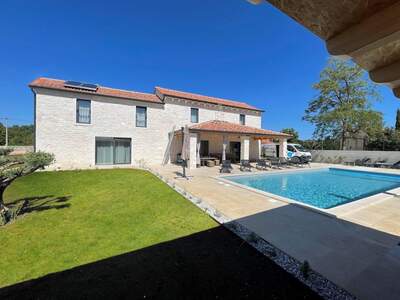 Haus kaufen in 52352 Marici (Bild 1)