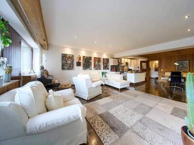 Wohnung kaufen in 6100 Seefeld