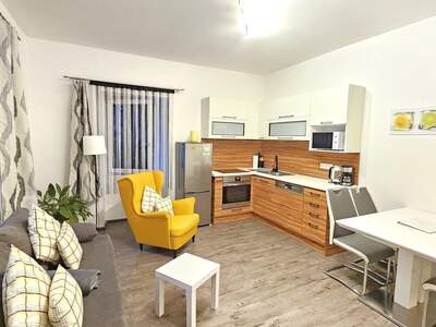 Altbauwohnung kaufen in 9871 Seeboden (Bild 2)