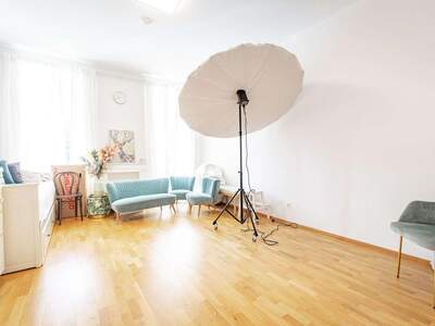 Altbauwohnung mit Balkon kaufen in 1140 Wien (Bild 4)