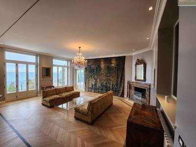 Haus mit Garten kaufen in 34100 Triest (Bild 2)