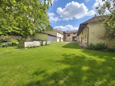 Mehrfamilienhaus kaufen in 2020 Aspersdorf (Bild 1)
