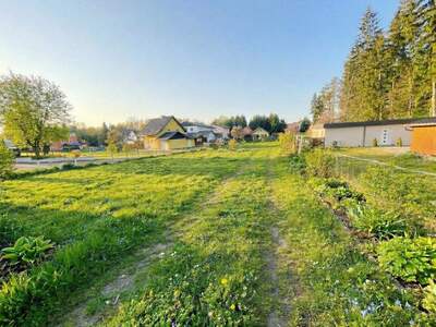 Grundstück kaufen in 5111 Bürmoos