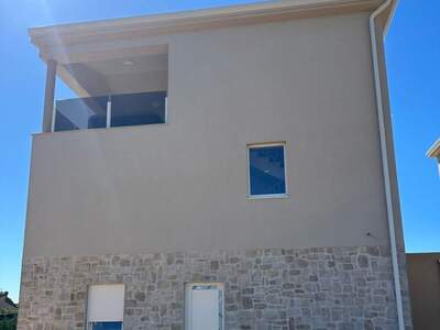Haus mit Garten kaufen in 524666 Novigrad (Bild 3)