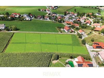 Grundstück kaufen in 4942 Wippenham