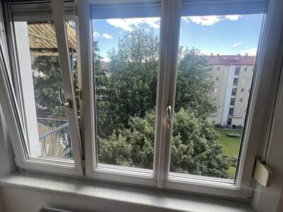 Altbauwohnung mit Balkon kaufen in 8010 Graz (Bild 4)