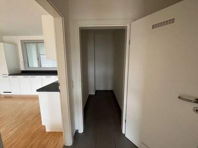 Terrassenwohnung mieten in 8053 Graz (Bild 2)