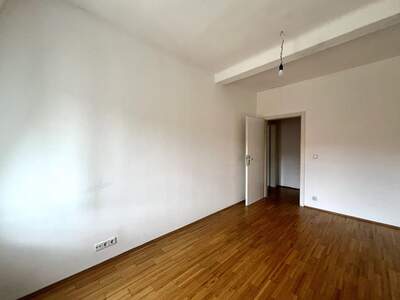 Altbauwohnung kaufen in 8020 Graz (Bild 2)