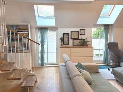 Altbauwohnung mit Balkon kaufen in 1130 Wien (Bild 3)