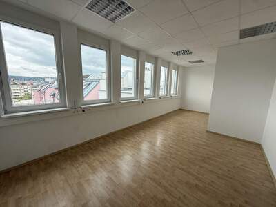 Büro / Praxis mieten in 2351 Wr. Neudorf (Bild 4)