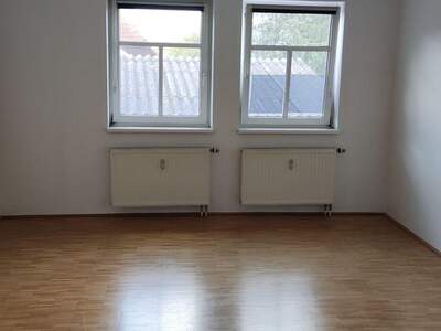 Altbauwohnung mieten in 4650 Lambach (Bild 2)