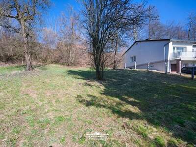 Grundstück kaufen in 4860 Lenzing