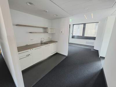 Gewerbeobjekt mieten in 8020 Graz (Bild 4)