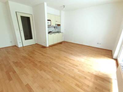 Wohnung mit Balkon mieten in 1080 Wien (Bild 3)
