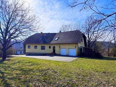 Haus kaufen in 8461 Ehrenhausen