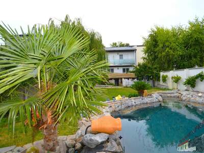 Mehrfamilienhaus kaufen in 7141 Podersdorf (Bild 2)