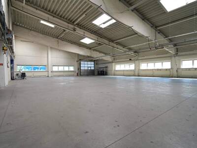 Gewerbeobjekt mieten in 8074 Raaba