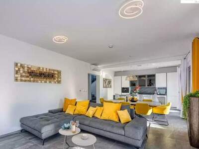 Haus kaufen in 52440 Porec (Bild 3)