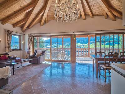 Wohnung kaufen in 6370 Reith