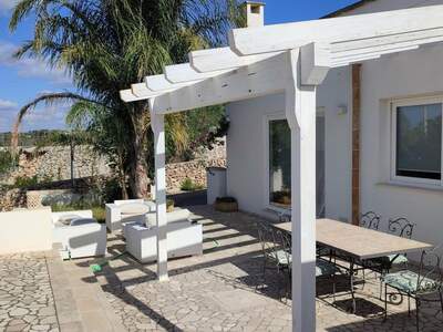 Haus mit Garten kaufen in 73040 Santa Maria di Leuca (Bild 1)