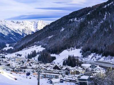 Grundstück kaufen in 6580 Sankt Anton