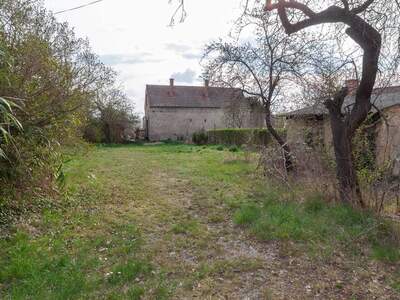 Grundstück kaufen in 7100 Neusiedl