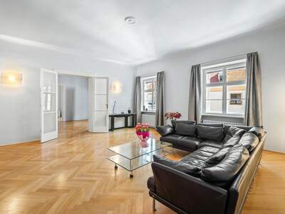 Etagenwohnung kaufen in 1010 Wien