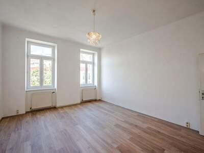 Altbauwohnung kaufen in 1120 Wien