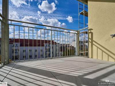 Wohnung mit Balkon kaufen in 1050 Wien (Bild 3)