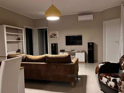 Haus mit Garten kaufen in 73010 San Donato di Lecce (Bild 4)