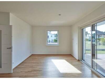 Wohnung in 4910 Ried (Bild 2)