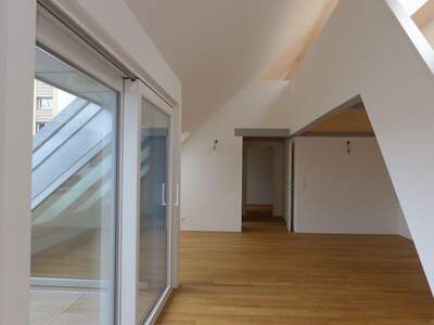 Altbauwohnung mieten in 4020 Linz (Bild 1)