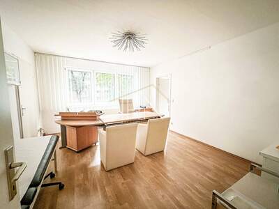 Gewerbeobjekt kaufen in 1230 Wien