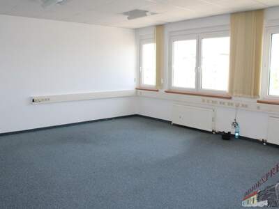 Büro / Praxis mieten in 3100 St. Pölten (Bild 3)