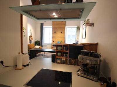 Altbauwohnung mit Balkon mieten in 8010 Graz (Bild 5)