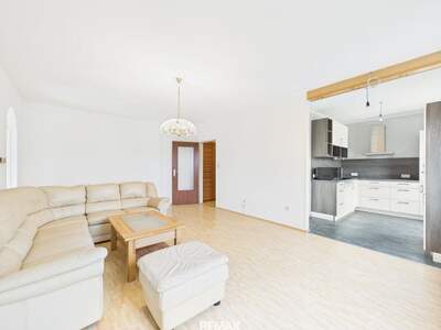 Wohnung mit Balkon kaufen in 2460 Bruck an der Leitha (Bild 1)