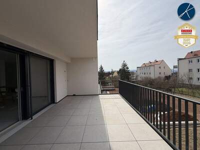 Wohnung mit Balkon kaufen in 3500 Krems