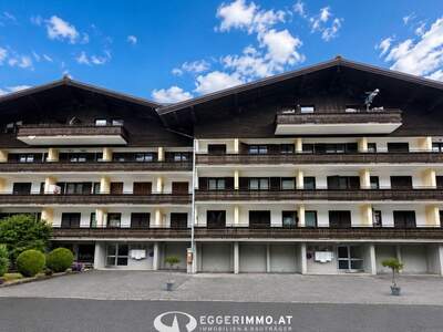 Altbauwohnung mit Balkon kaufen in 5753 Saalbach (Bild 2)