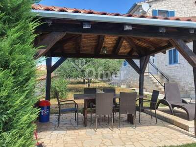 Haus kaufen in 52440 Porec (Bild 4)