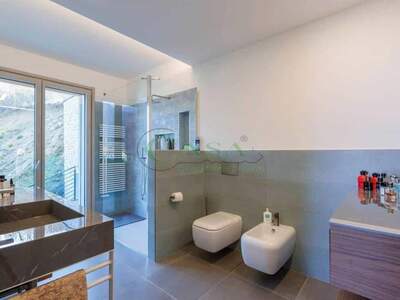 Wohnung mit Balkon kaufen in 20146 Sale Marasino (Bild 4)