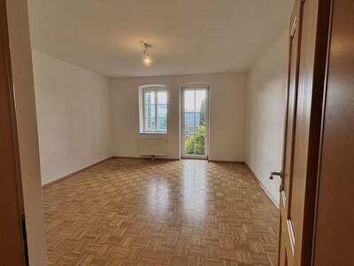 Altbauwohnung mit Balkon mieten in 8753 Fohnsdorf (Bild 4)