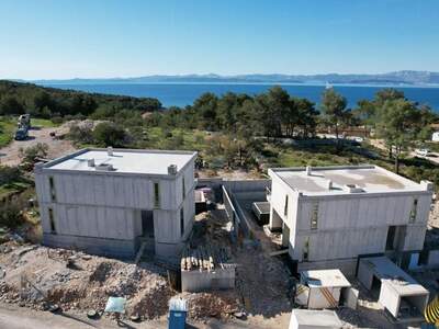 Haus mit Garten kaufen in 21403 Sutivan (Bild 3)