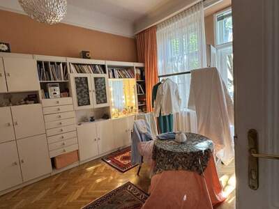 Altbauwohnung kaufen in 1180 Wien (Bild 5)