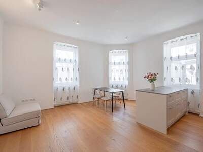 Wohnung kaufen in 1180 Wien