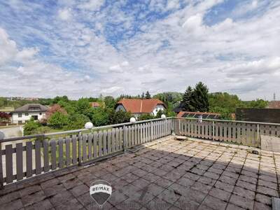 Mehrfamilienhaus kaufen in 2130 Mistelbach (Bild 1)