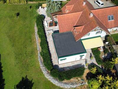 Haus mit Garten kaufen in 8493 Klöch (Bild 2)