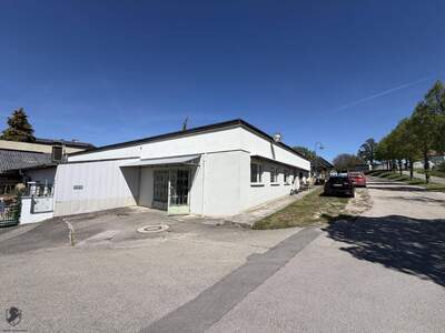 Gewerbeobjekt kaufen in 3701 Großweikersdorf