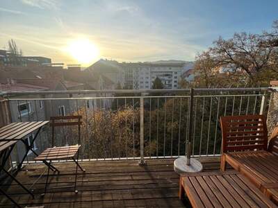 Altbauwohnung mit Balkon kaufen in 8020 Graz (Bild 1)